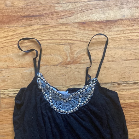 Candie’s Black Beaded Loose Camisole Top - Picture 2 of 6